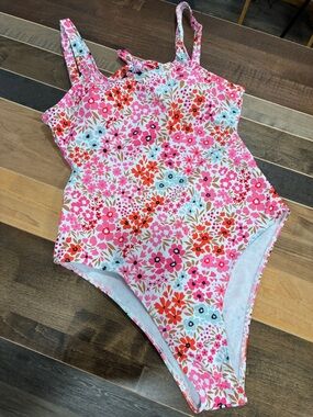 Women’s Medium Floral One-Piece Swimsuit -